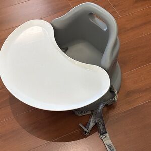 Upseat Gray Baby Floor Seat with White Tray